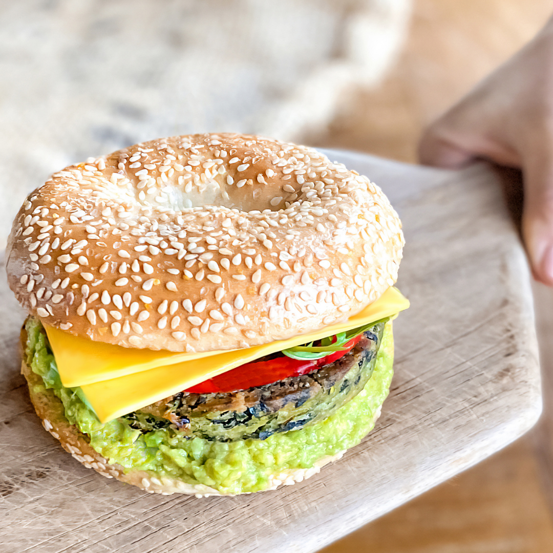 Vegie Magic Smoky Kale and Quinoa Burger (Vegan, Gluten Free, Halal Certified) - Ideal for Breakfast Bagels